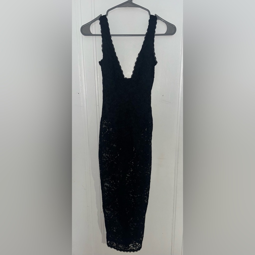Elegant Black Lace Dress